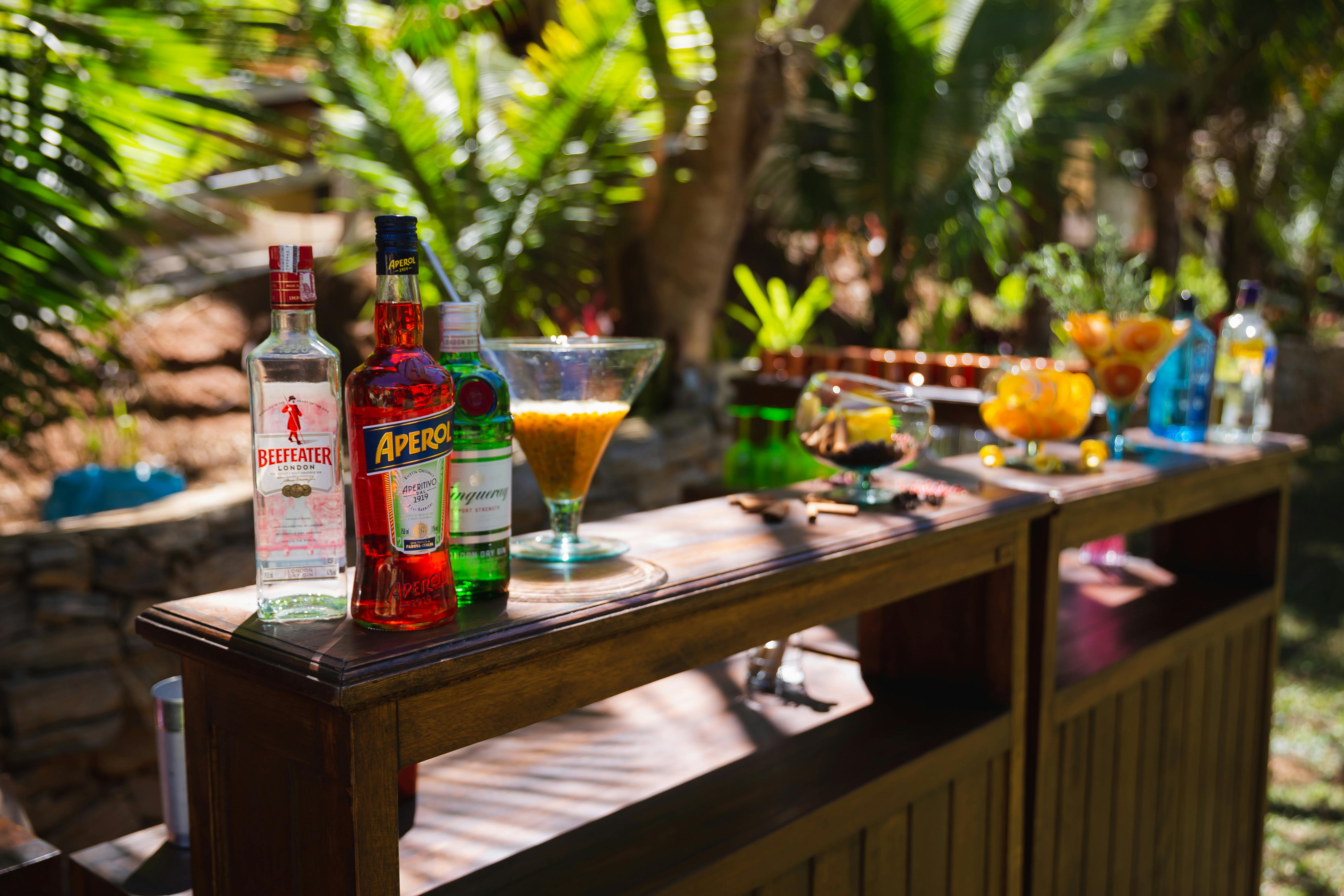 Bar service